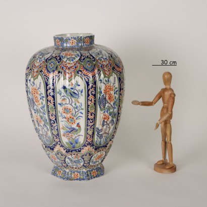 Antiker Vase aus Keramik Dekor mit Pflanzen- und Tiermotiven 1920er