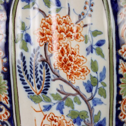 Vase en Céramique avec Motifs Végétaux et Animaux du XXe Siècle