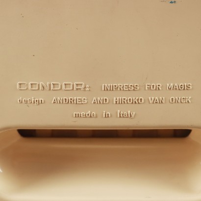 Tabouret 'Condor' Andrie,Andries & Hiroko Van Onck,Andries & Hiroko Van Onck,Andries & Hiroko Van Onck,Andries & Hiroko Van Onck,Andries & Hiroko Van Onck,Andries & Hiroko Van Onck,Andries & Hiroko Van Onck,Andries & Hiroko Van Onck,Andries et Hiroko Van Onck,Andries et Hiroko Van Onck,Andries et Hiroko Van Onck,Andries et Hiroko Van Onck,Andries et Hiroko Van Onck,Andries et Hiroko Van Onck