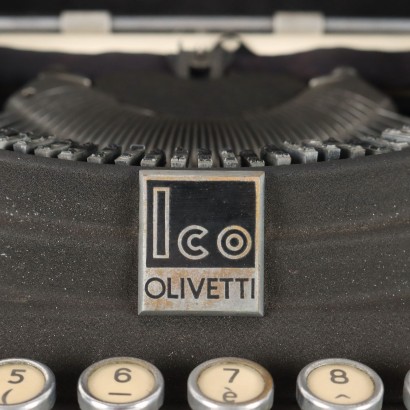 Ico Olivetti Schreibmaschine