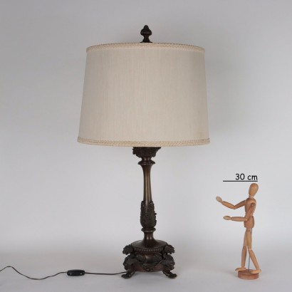 Bronze lamp