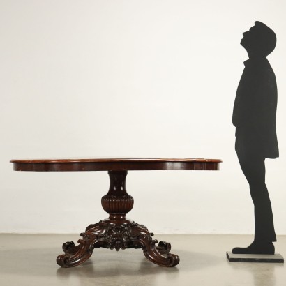 Table Umbertino Vela