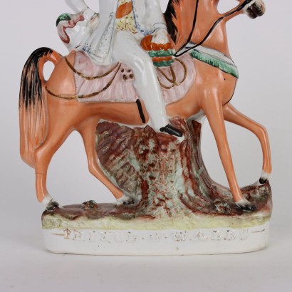 Statue en porcelaine du Staffordshire