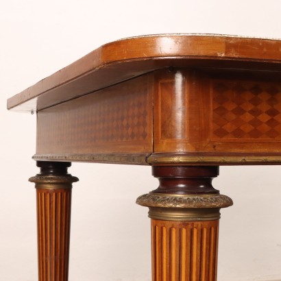 Extendable Neoclassical Style Table