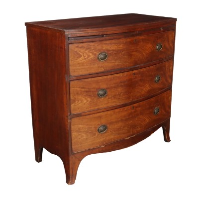 English George III chest of drawers