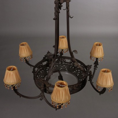 Liberty chandelier in Bronze