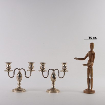 Par de candelabros milagrosos de plata