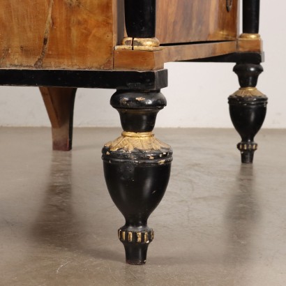 Restoration chest of drawers in mahogany