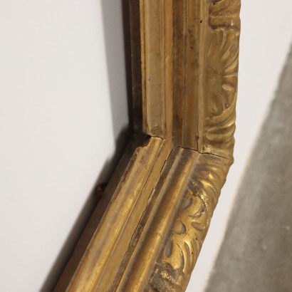 Carved and gilded wooden frame