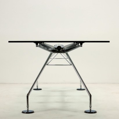 Table 'Nomos' par Norm,Norman Foster,Norman Foster,Norman Foster,Norman Foster,Norman Foster,Norman Foster,Norman Foster,Norman Foster