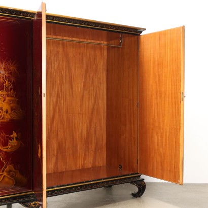 Kleiderschrank im Chinoiserie-Stil