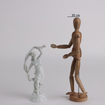 Porcelain figurine Gi manufacture