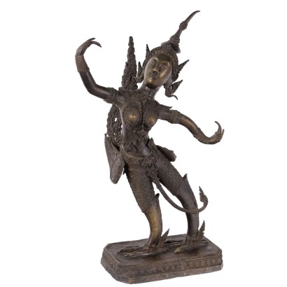 Figura de bronce de una Ninfa Celestial Apsara