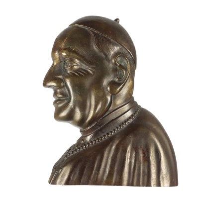 Face of the Pope in Bronze