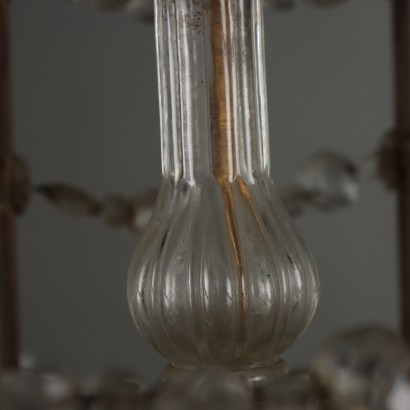 Lustre avec structure en métal