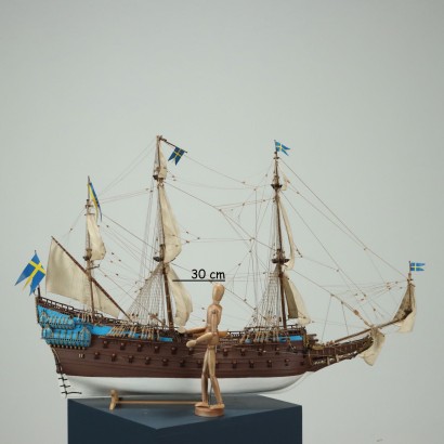 Maquette de bateau en bois