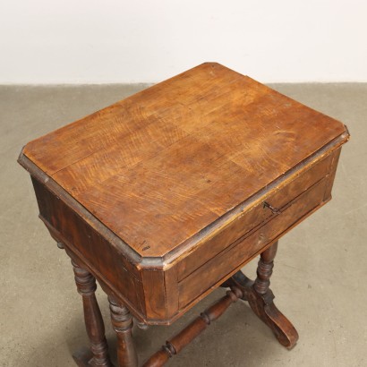 Table de Travail Louis Philippe Noyer Italie XIXe Siècle